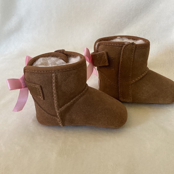Ugg Baby Booties - Picture 3 of 7